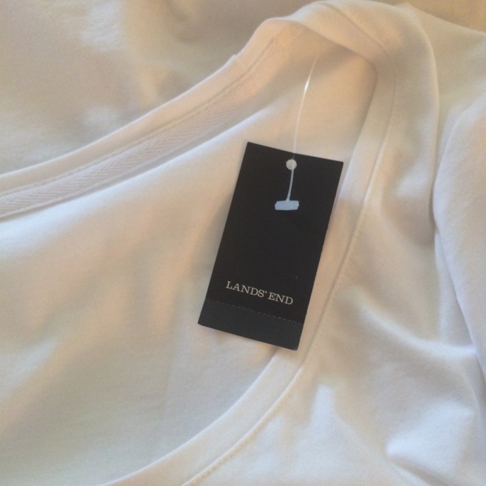 NWT LANDS' END T-SHIRT - Picture 5 of 5